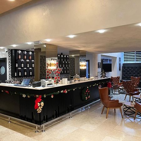公园酒店 鲁马 外观 照片