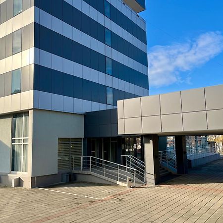 公园酒店 鲁马 外观 照片