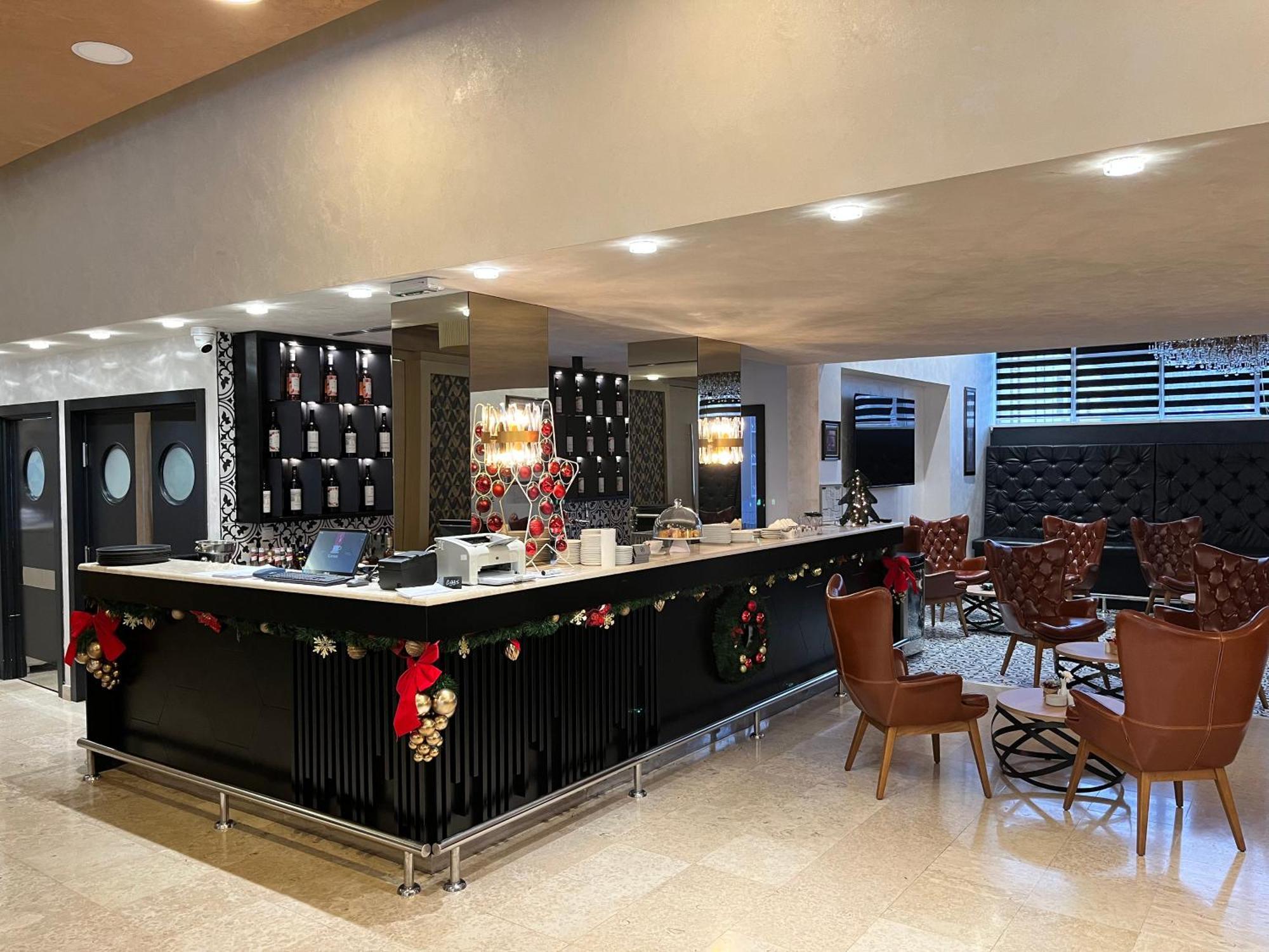 公园酒店 鲁马 外观 照片