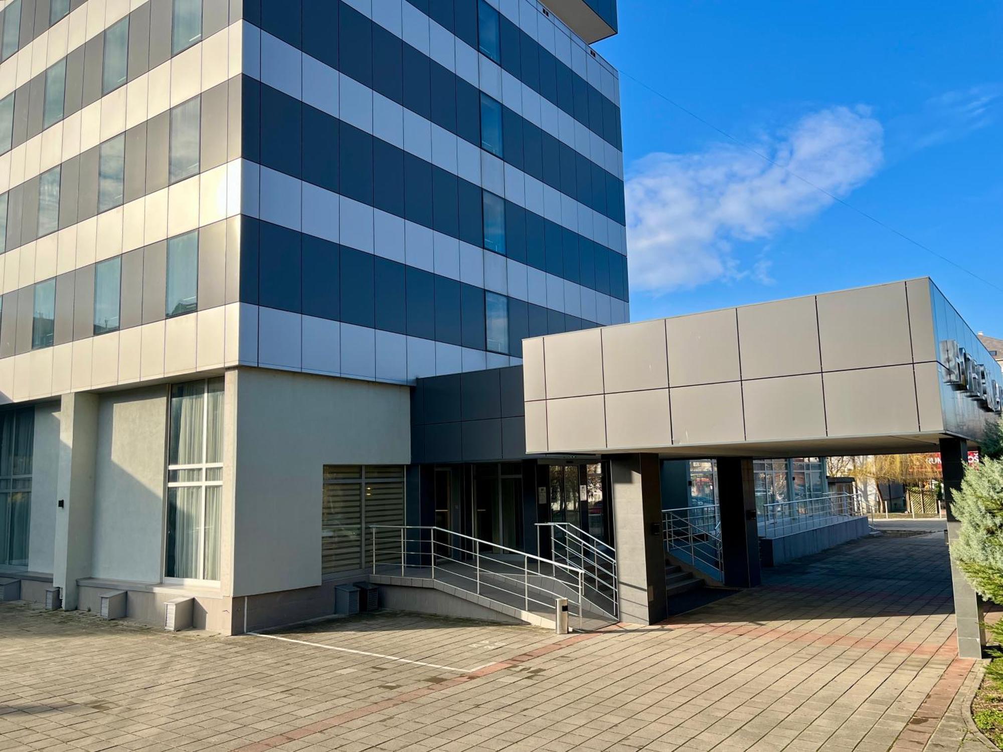 公园酒店 鲁马 外观 照片